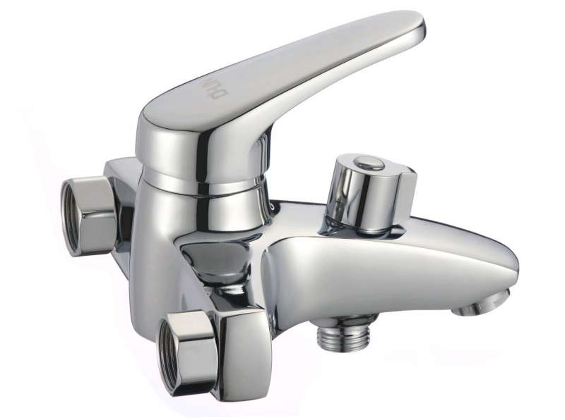 Смеситель д/ванны D130460-8 с коротким изливом фото