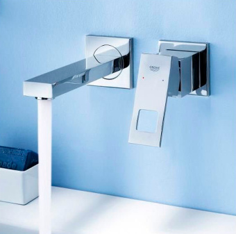 Смеситель для раковины Eurocube на 2 отверстия, вынос 230мм, настенный 23447000 GROHE #WF_CITY_VIN# картинка