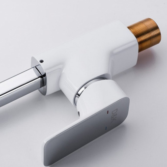 Смеситель д/кухни белая эмаль+хром 1432416 #WF_CITY_VIN# картинка